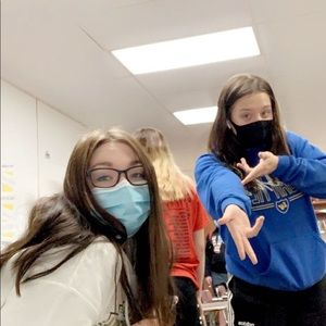 Meet your Posher, Andi